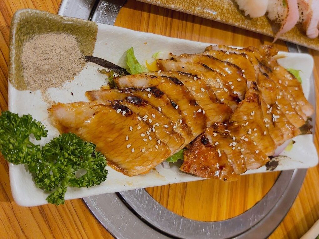 【中山區日式料理推薦】二十番酒食料理 當季主打菜色料理有著當季最肥美的魚種和食材，新鮮美味給好給滿！ @貝大小姐的多元心宇宙