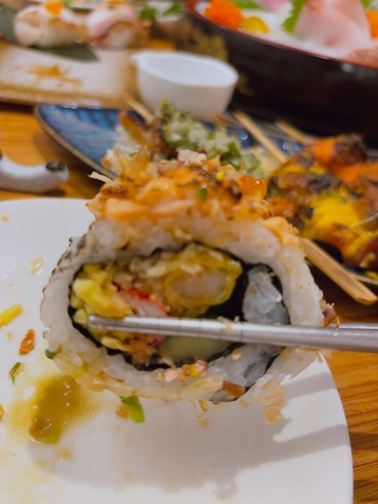 【中山區日式料理推薦】二十番酒食料理 當季主打菜色料理有著當季最肥美的魚種和食材，新鮮美味給好給滿！ @貝大小姐的多元心宇宙