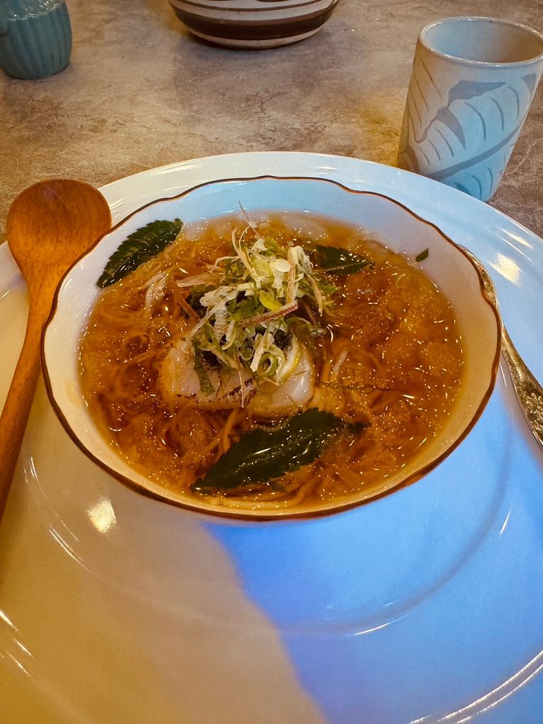 【桃園日式無菜單料理】宗初食堂 日式無菜單料理 桃園分店 1380元的套餐可以吃到活體龍蝦，這CP值也太高了吧！ @貝大小姐的多元心宇宙