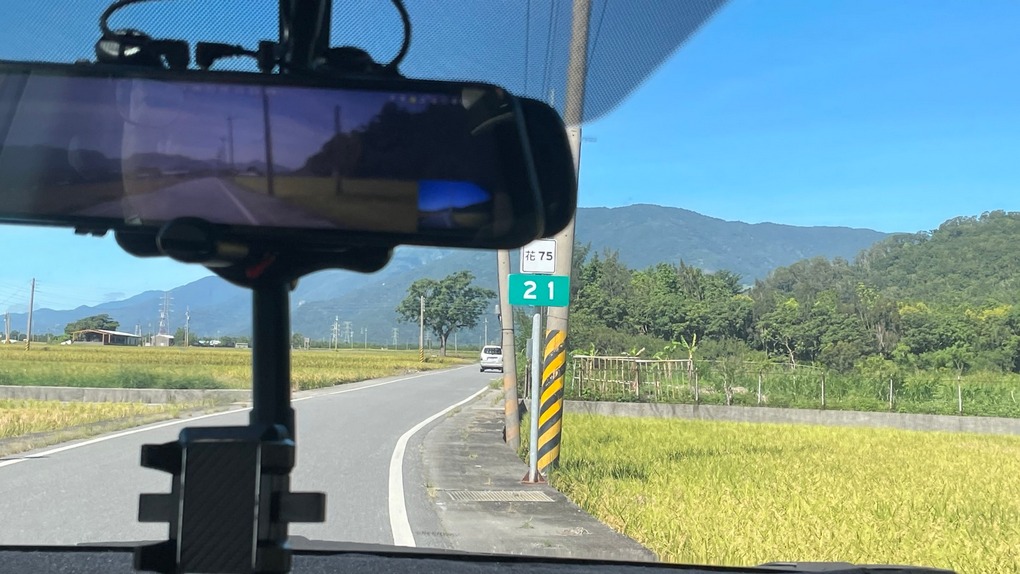 【花蓮 格菱威汽車隔熱紙推薦】益成汽車玻璃隔熱紙 對於花蓮的天氣、花蓮的道路安全及花蓮人的生活習性瞭若指掌，推薦給在地人品質最好、售後服務最好的格菱威汽車隔熱紙！ @貝大小姐的多元心宇宙