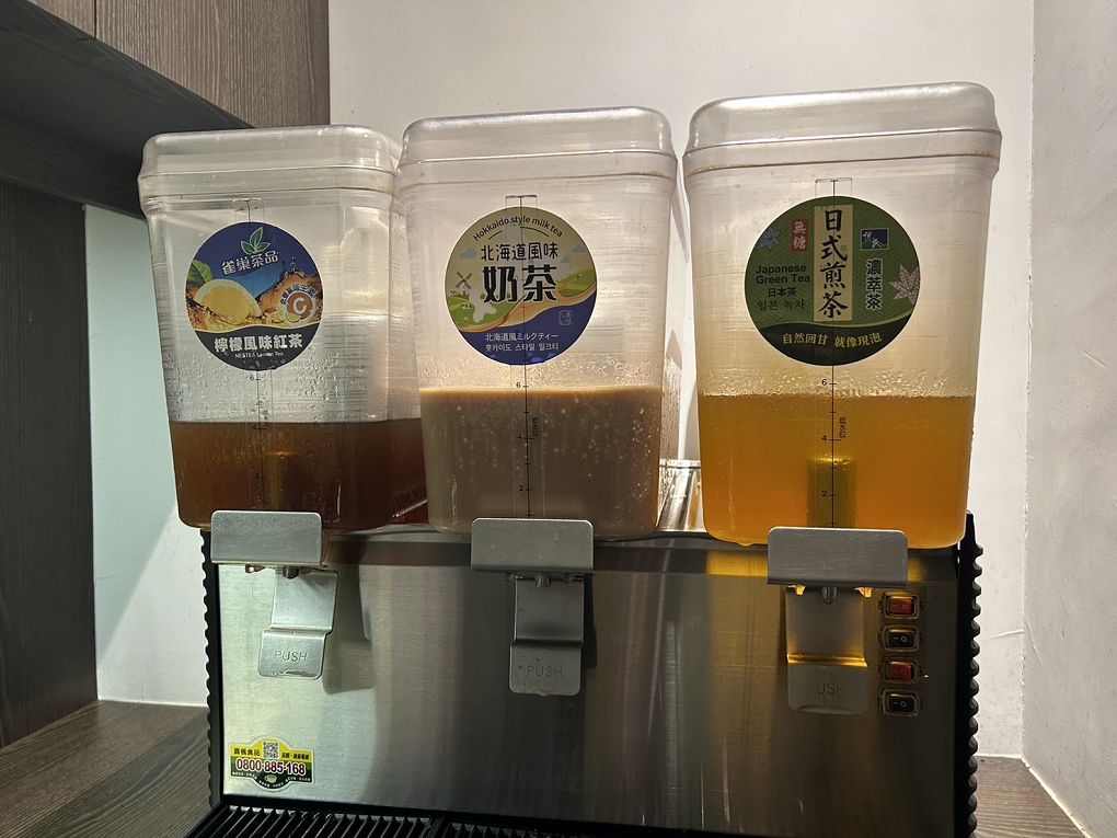 【台北中山區 韓式燒肉吃到飽推薦】OKAY韓國烤肉 499吃到飽CP值超高，不僅有道地的韓式燒烤豬五花及春川辣炒雞，更有最新的韓式銅盤牛肉，都可以大大滿足你想怒吃一波的念頭！ @貝大小姐的多元心宇宙
