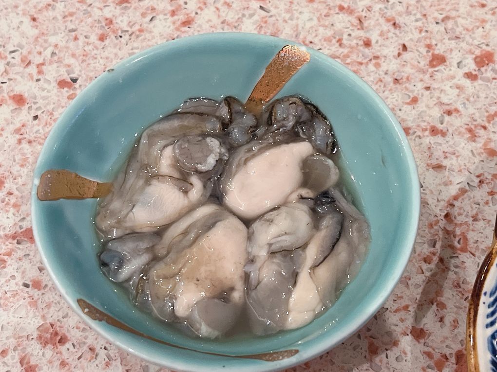 【中和麻辣鍋推薦】小福利麻辣鍋 中和環球店 相約小福利補充能量與快樂的泉源，是兩姐姐恣意怒吃的體現！ @貝大小姐的多元心宇宙