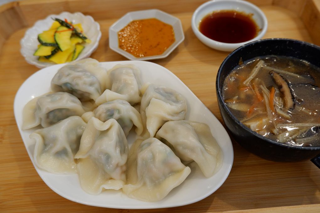 【台北 北投蔬食餐廳推薦】常不輕 dandelion 關渡店 每週更換菜色，蔬食主廚依照季節變化套餐，意想不到的料理心味道！ @貝大小姐的多元心宇宙