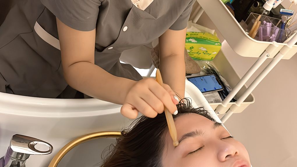 【桃園越式洗髮推薦】新潮「ni hao」越式洗髮  從頭到腳的按摩更放鬆更舒服更清爽，試過一次就再也回不去了！ @貝大小姐的多元心宇宙