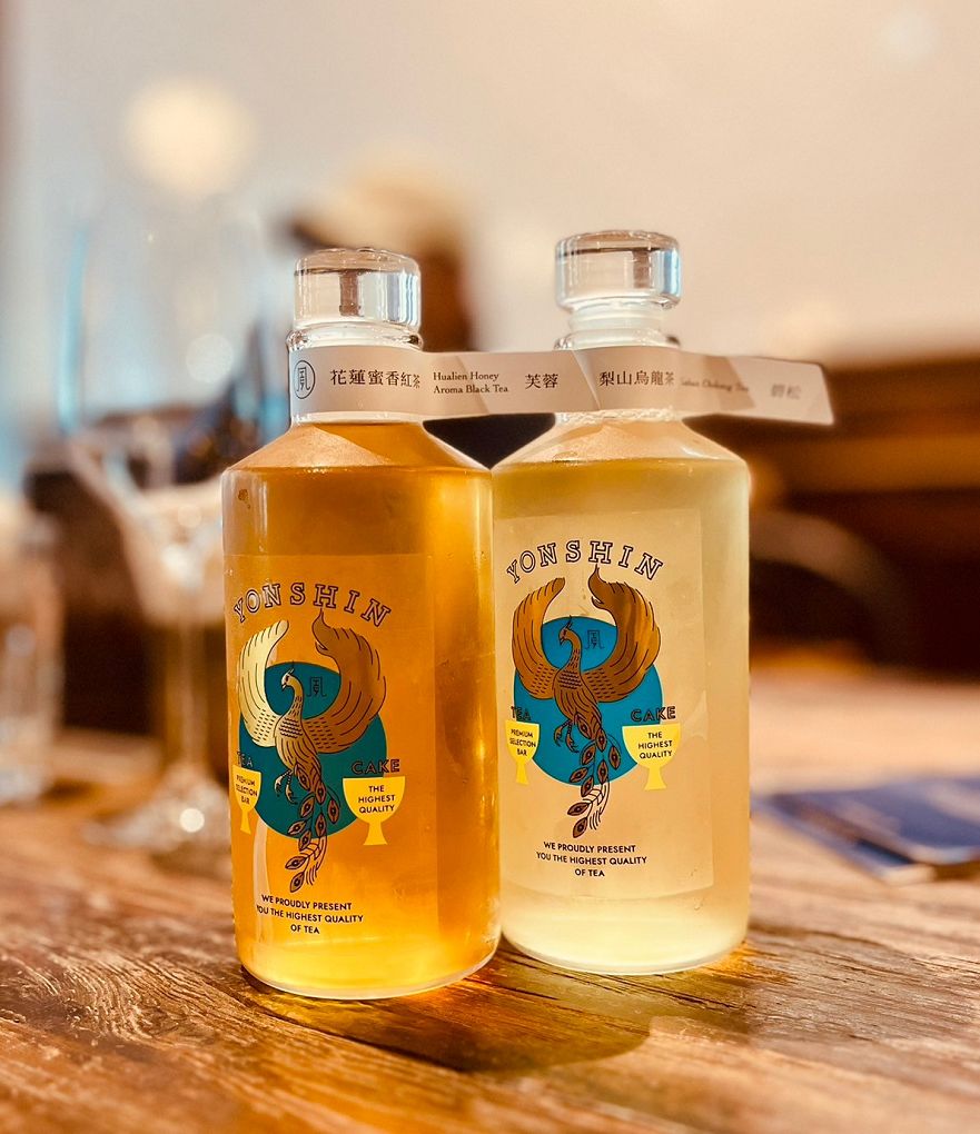 【信義區台菜茶鋪】永心鳳茶 微風信義店 結合台灣早期建築文化為店內裝潢亮點，有最美台茶沙龍之稱，彷彿從書架上取下的精裝書！ @貝大小姐的多元心宇宙