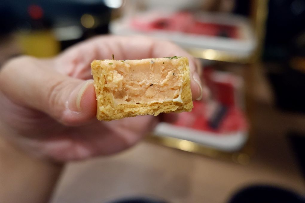 【蘆竹火鍋/鍋物 聚餐餐廳】金蒔鍋物 桃園大竹總店 肉品、食材、湯頭都非常有水準，還有自助吧吃到飽，CP超高，快帶著家人朋友一起來金蒔，度過美好金時！ @貝大小姐的多元心宇宙