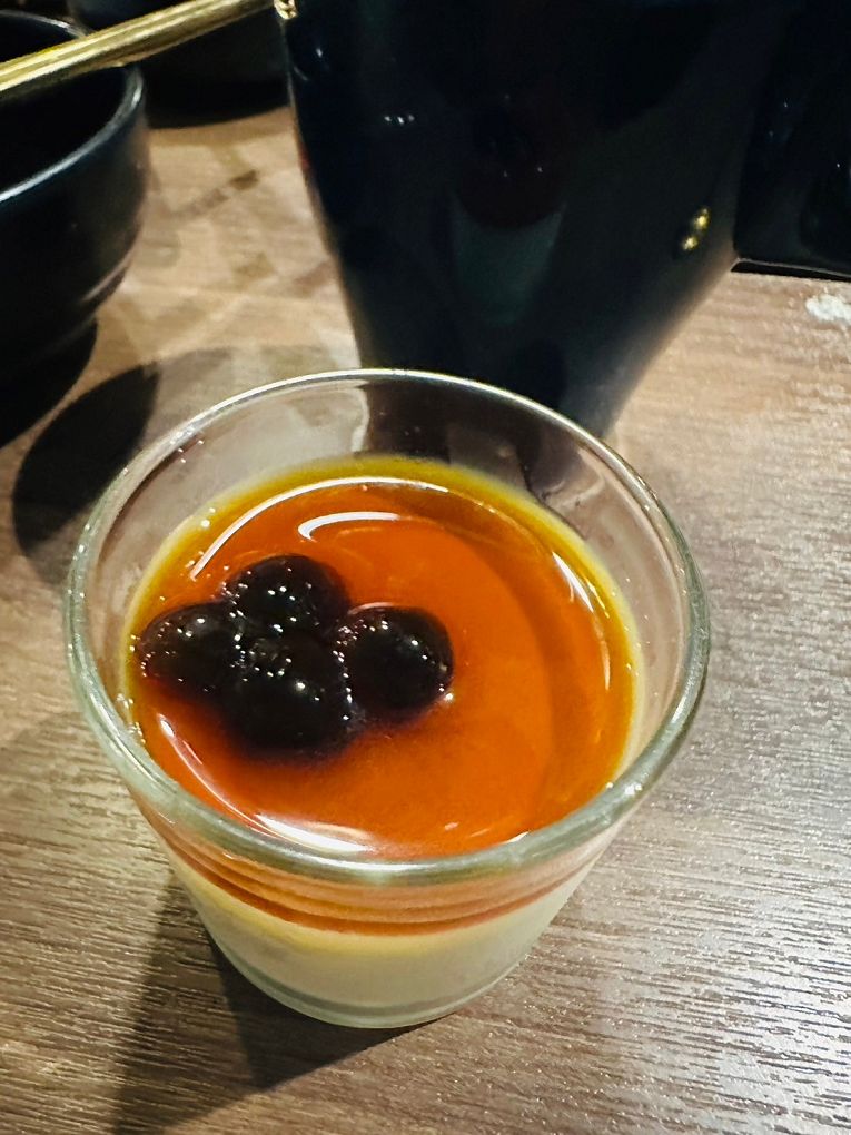 【蘆竹火鍋/鍋物 聚餐餐廳】金蒔鍋物 桃園大竹總店 肉品、食材、湯頭都非常有水準，還有自助吧吃到飽，CP超高，快帶著家人朋友一起來金蒔，度過美好金時！ @貝大小姐的多元心宇宙
