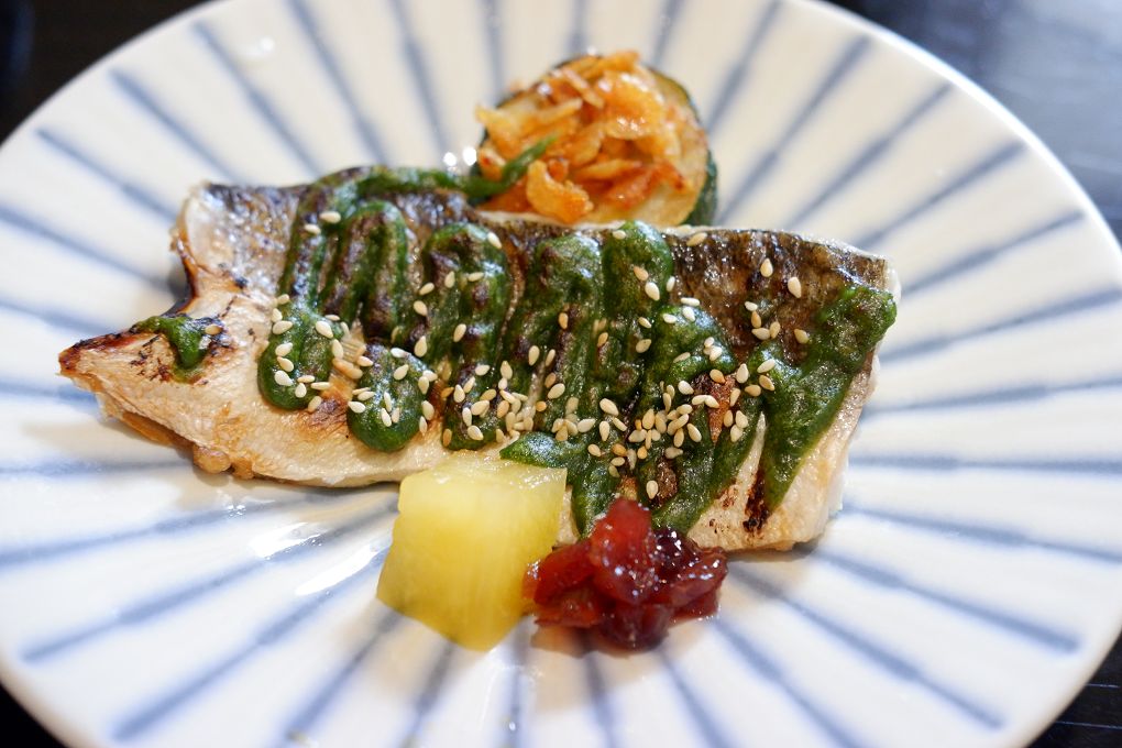 【台北信義區懷石料理推薦】心月懷石料理  料理精緻且所有食材道道精選，食材烹調重視原味及特性，沒有過度添加及調味，呈現渾然天成的美味！ @貝大小姐的多元心宇宙