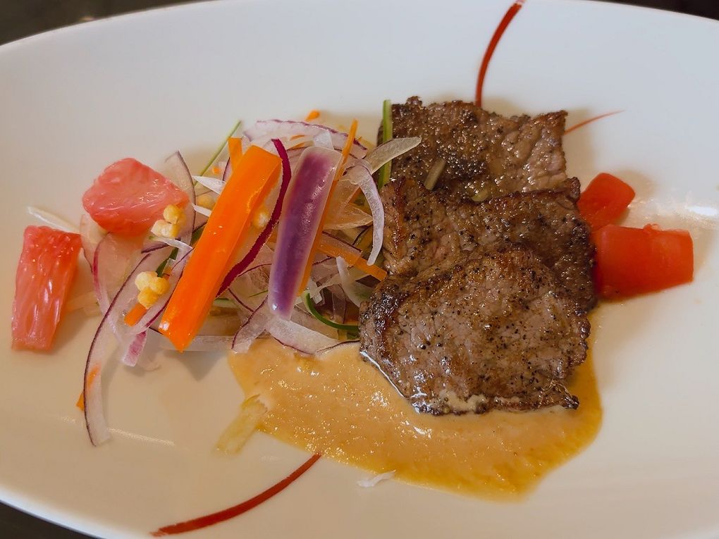 【台北信義區懷石料理推薦】心月懷石料理  料理精緻且所有食材道道精選，食材烹調重視原味及特性，沒有過度添加及調味，呈現渾然天成的美味！ @貝大小姐的多元心宇宙