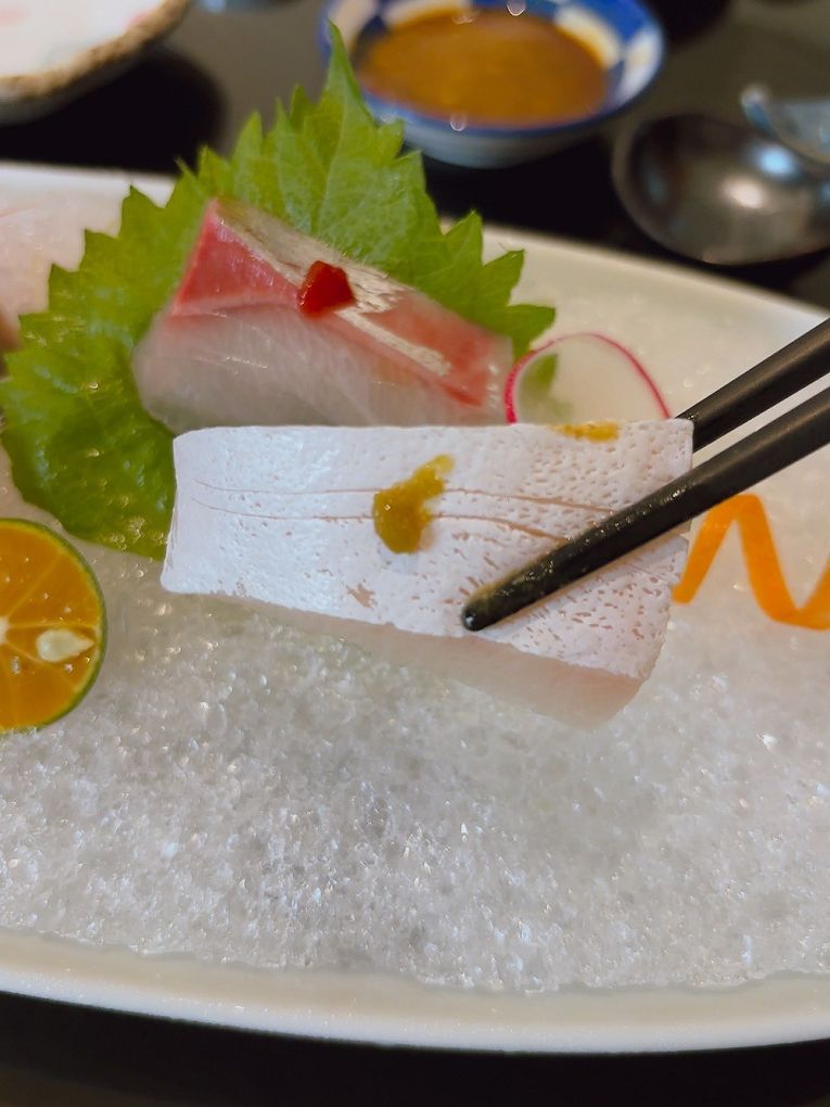 【台北信義區懷石料理推薦】心月懷石料理  料理精緻且所有食材道道精選，食材烹調重視原味及特性，沒有過度添加及調味，呈現渾然天成的美味！ @貝大小姐的多元心宇宙