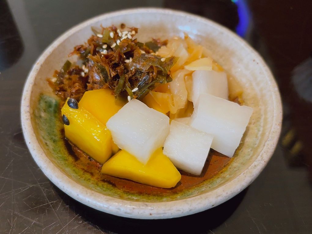 【台北信義區懷石料理推薦】心月懷石料理  料理精緻且所有食材道道精選，食材烹調重視原味及特性，沒有過度添加及調味，呈現渾然天成的美味！ @貝大小姐的多元心宇宙