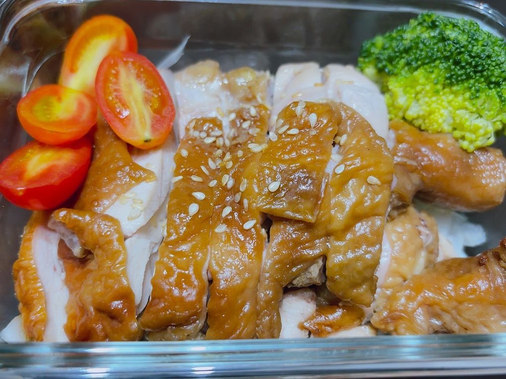 【台北外送晚餐 │ 新北外送晚餐】想饗宅配晚餐  四菜一湯，每天更換料理，依人數調整每道料理的份量，完全可以滿足你想吃家常菜的需求！ @貝大小姐的多元心宇宙