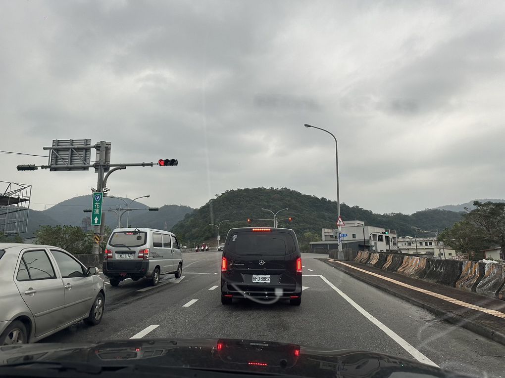 【宜蘭景點推薦】Robert Y廢墟暴龍館 最新實境解謎與探險遊戲，讓恐龍與廢墟交織出另一股神秘的探索魅力！ @貝大小姐的多元心宇宙