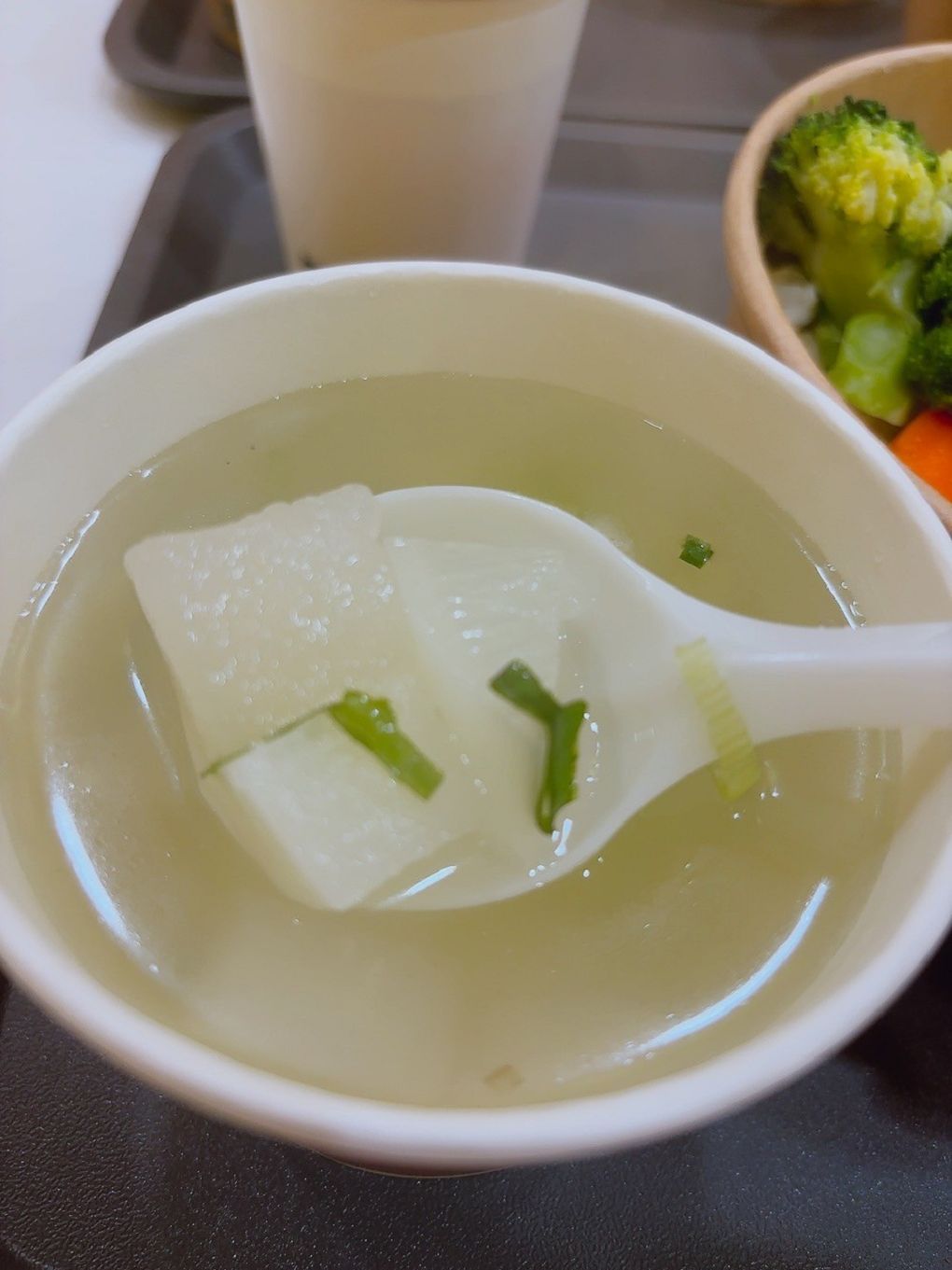【公館咖哩推薦】小鹿亭  咖哩、丼飯、烏龍麵多元的選擇、經濟實惠的價格，對台大、師大的學生及台電大樓及公館附近的上班族、小資族、學生族，真是一大福音啊！ @貝大小姐的多元心宇宙
