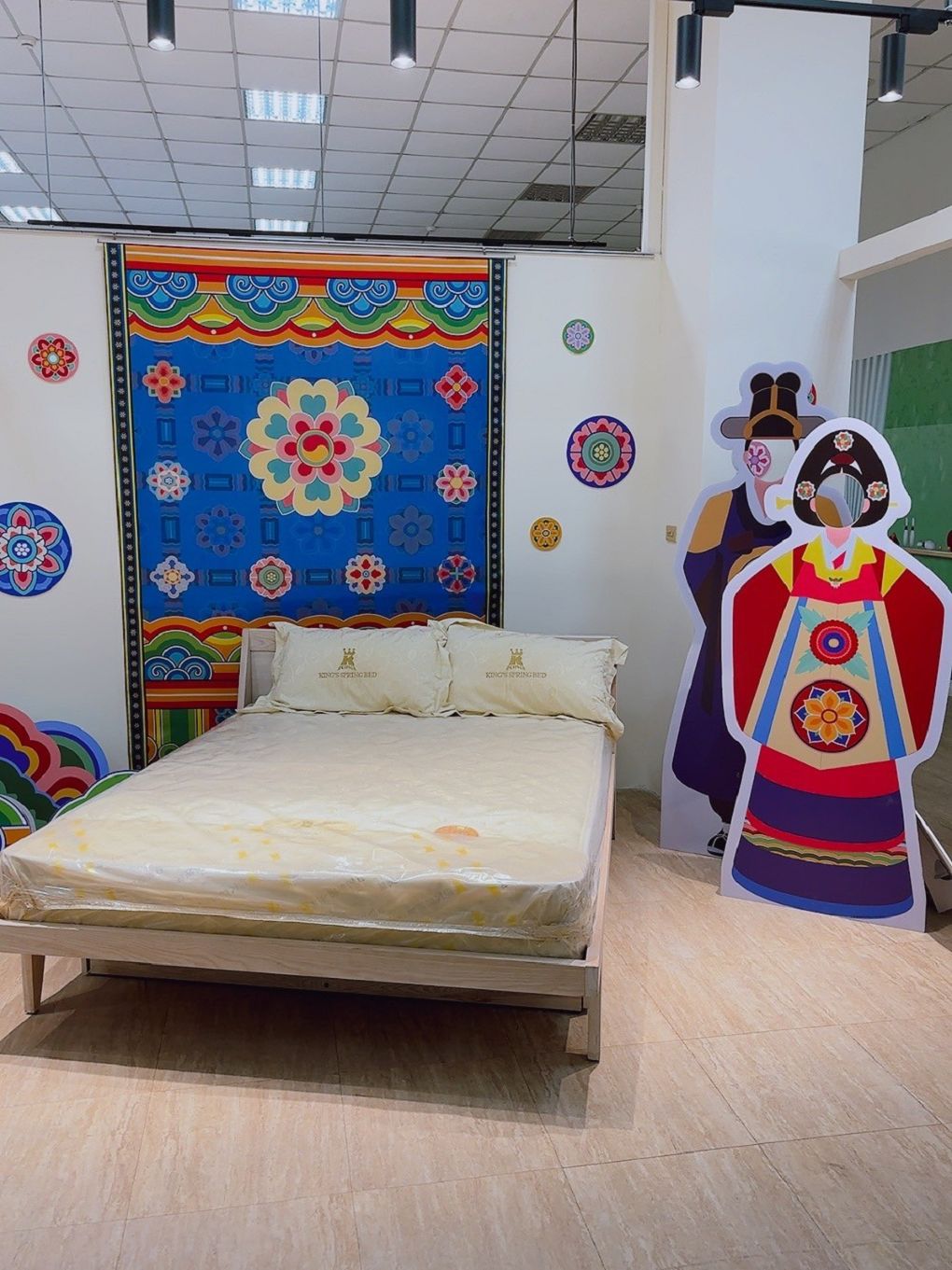 【桃園市政府經濟發展局 觀光工廠職感升級計劃】老K舒眠文化館 老K職人館，幾位老K彈簧床的資深職人的介紹，深深感受到企業對員工的珍惜與感念！ @貝大小姐的多元心宇宙