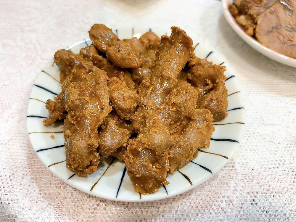 【網購 雞腳凍&#038;滷味推薦】黑竹園滷味雞腳凍 是招牌雞腳凍或是滷味都有各自的擁護者！朋友聚會事先網路訂購先備著，絕對不會錯！ @貝大小姐的多元心宇宙