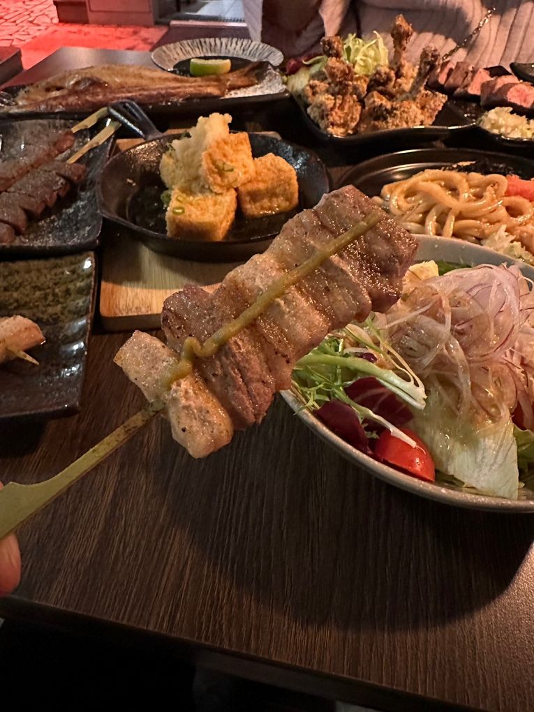 【中山區 晴光市場 居酒屋推薦】川楓酒食館 一個美食與美酒相遇的好地方，更是你酒足飯飽、賓主盡歡的好選擇！ @貝大小姐的多元心宇宙