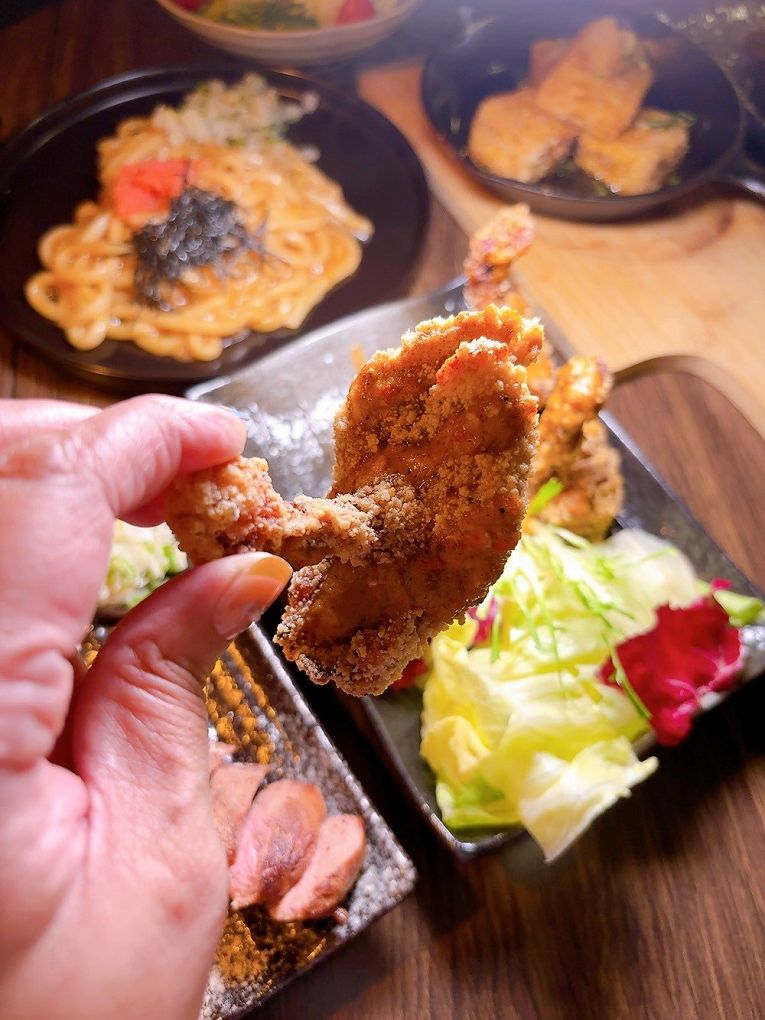 【中山區 晴光市場 居酒屋推薦】川楓酒食館 一個美食與美酒相遇的好地方，更是你酒足飯飽、賓主盡歡的好選擇！ @貝大小姐的多元心宇宙