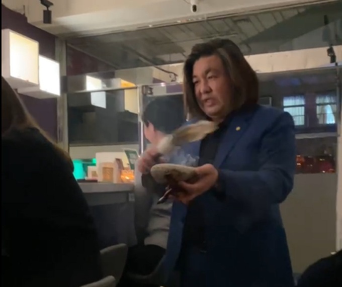 【台北占卜酒吧推薦】Bar Tarotis 塔羅酒吧  在占卜與微醺中，感受解憂後的釋懷與鬆馳！🍸🔮 @貝大小姐的多元心宇宙