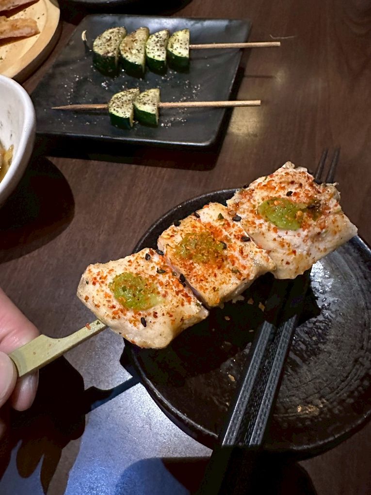 【士林 居酒屋】大村武串燒居酒屋 士林店 深夜想放鬆？來大村武吃串燒聊心事吧！ @貝大小姐的多元心宇宙