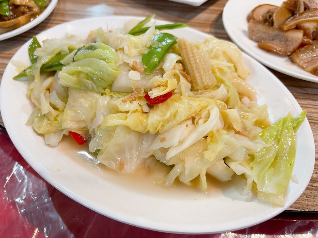 【南投國姓鄉美食推薦】番仔田甕仔雞  皮脆多汁、每一口都是香氣四溢的滿足，每日限量供應，饕客必訪！ @貝大小姐的多元心宇宙