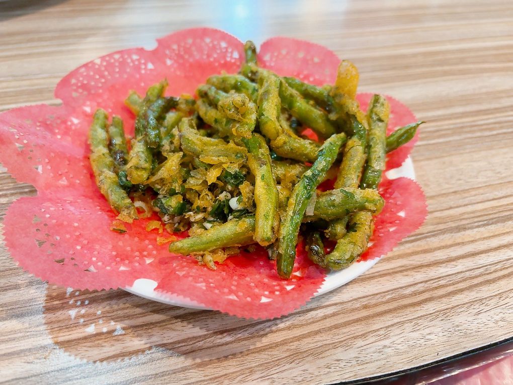 【南投國姓鄉美食推薦】番仔田甕仔雞  皮脆多汁、每一口都是香氣四溢的滿足，每日限量供應，饕客必訪！ @貝大小姐的多元心宇宙