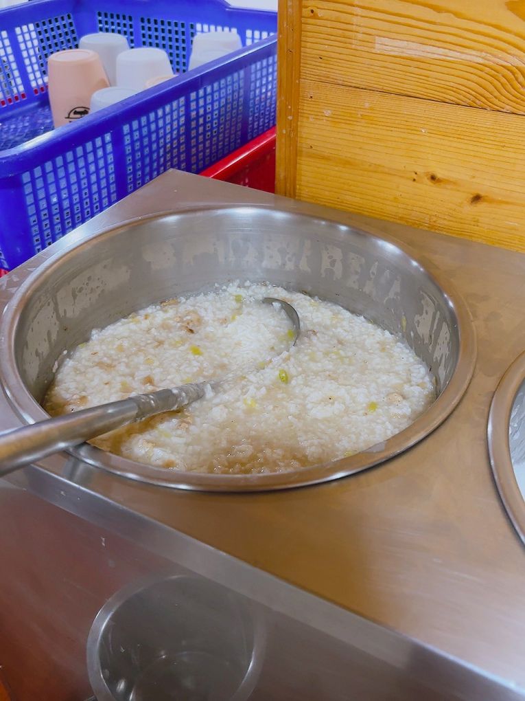 【南投國姓鄉露營區推薦】水岸松林農場  不論是露營玩家、露營小白或懶人露營都會一次愛上的露營區！ @貝大小姐的多元心宇宙
