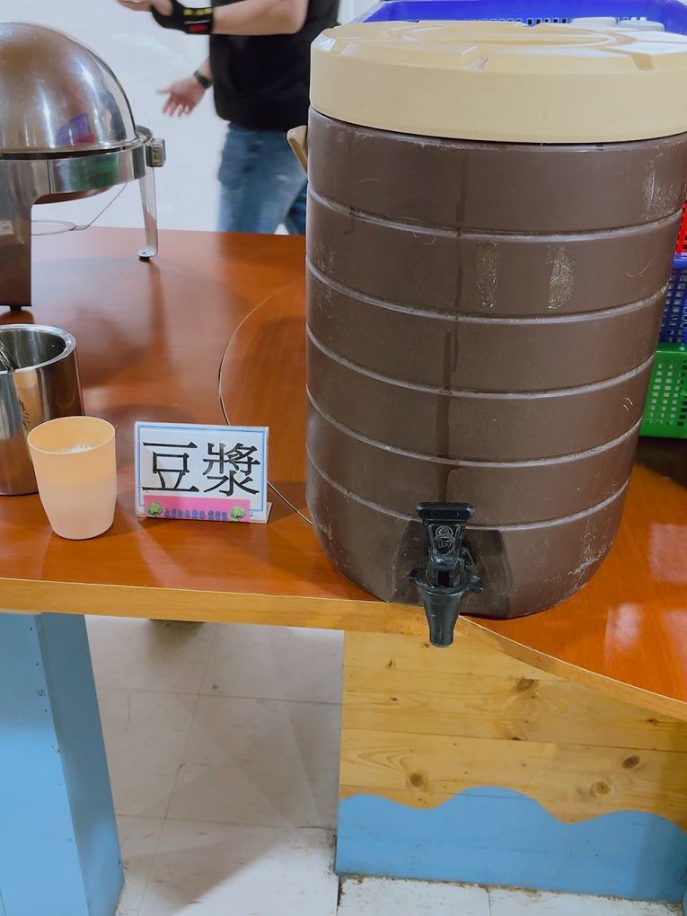 【南投國姓鄉露營區推薦】水岸松林農場  不論是露營玩家、露營小白或懶人露營都會一次愛上的露營區！ @貝大小姐的多元心宇宙