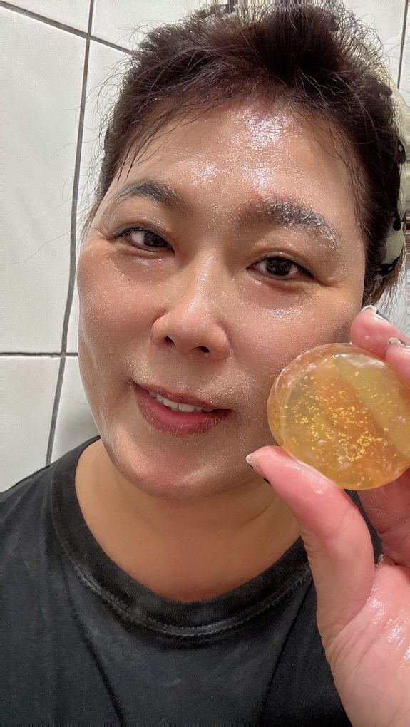 【網購潔淨皂推薦】紅豆杉潔淨皂 Yew Cleansing Soap 天然保養首選，帶你體驗黃金SPA！ @貝大小姐的多元心宇宙
