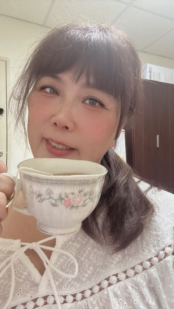 【中秋禮盒推薦】CASS TEA x 泉利米香 香聚together！作夥來辦桌 中秋禮盒  傳統米香遇上德國花茶，中秋最潮禮盒就這盒！ @貝大小姐的多元心宇宙