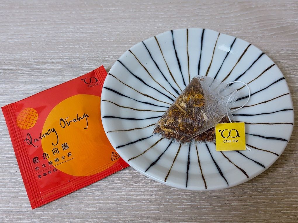 【中秋禮盒推薦】CASS TEA x 泉利米香 香聚together！作夥來辦桌 中秋禮盒  傳統米香遇上德國花茶，中秋最潮禮盒就這盒！ @貝大小姐的多元心宇宙
