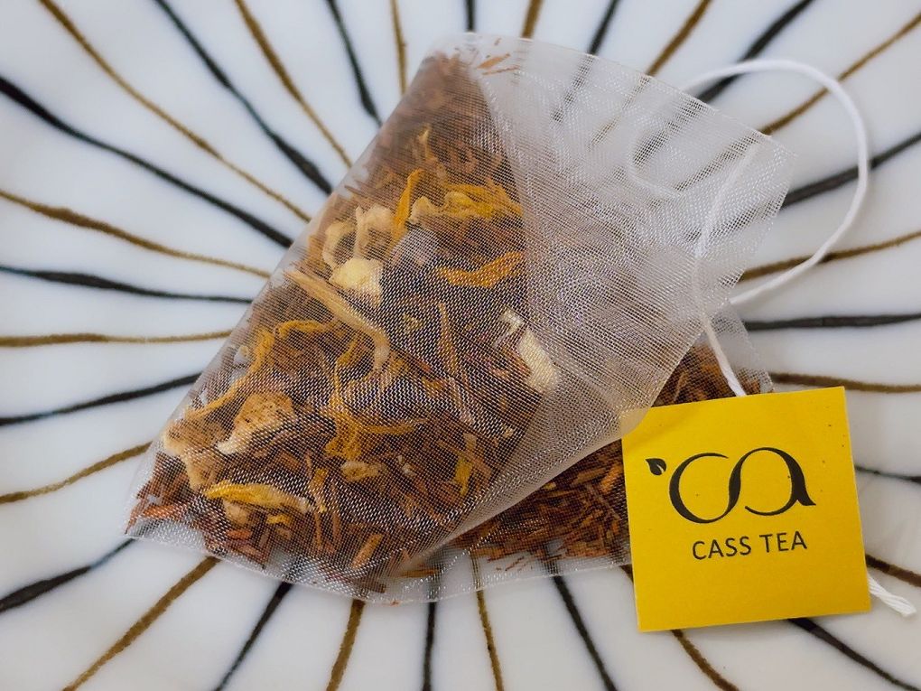 【中秋禮盒推薦】CASS TEA x 泉利米香 香聚together！作夥來辦桌 中秋禮盒  傳統米香遇上德國花茶，中秋最潮禮盒就這盒！ @貝大小姐的多元心宇宙