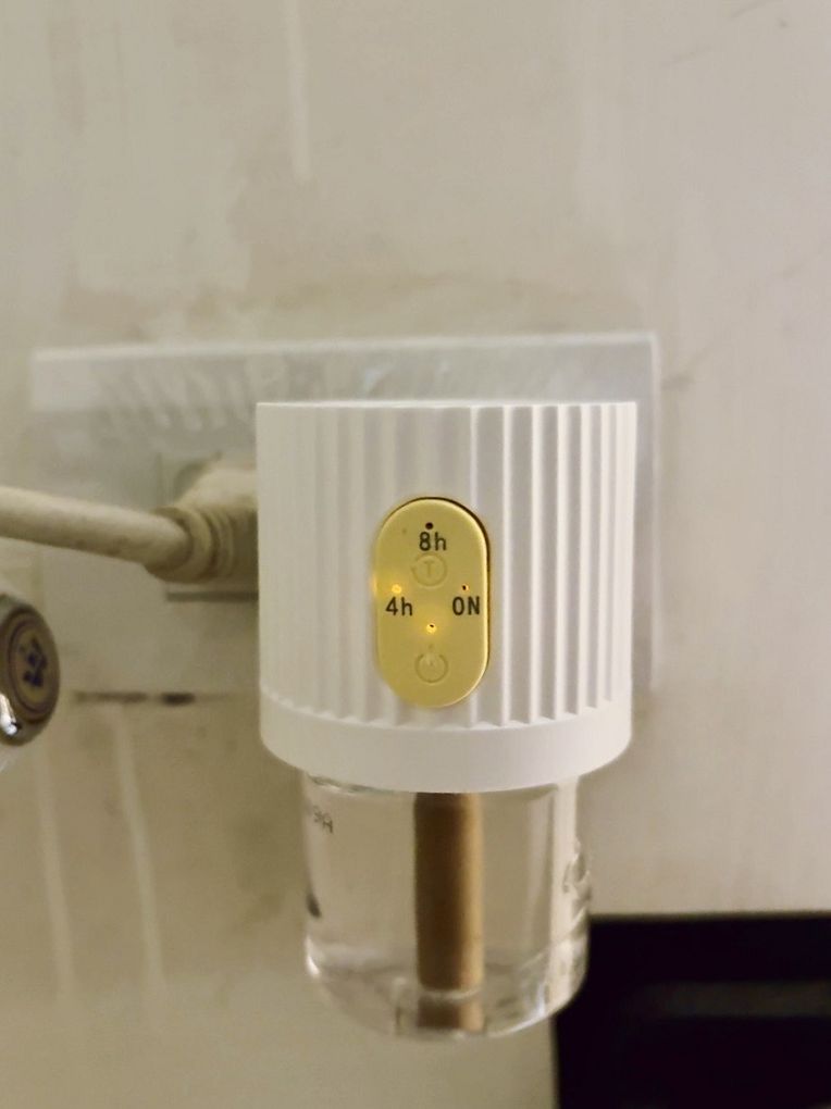 【液體電蚊香推薦】鱷魚天然液電組 夏天防蚊不求人，鱷魚液體電蚊香幫你Hold住全場！ @貝大小姐的多元心宇宙