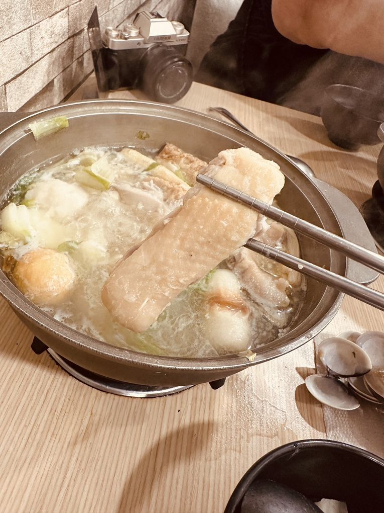 【桃園蘆竹平價小火鍋推薦】強鍋 平價也能奢華，火烤兩吃超霸氣！燒烤火鍋一次滿足！ @貝大小姐的多元心宇宙
