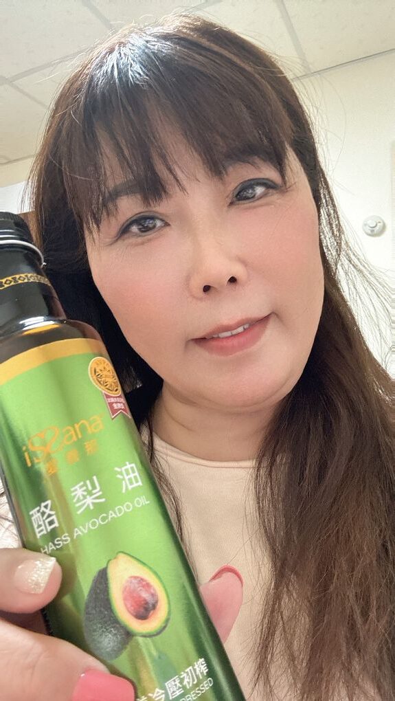 【網購 酪梨油推薦】愛善那 特級初酢酪梨油 生飲高溫料理全都難不倒，廚房新手也能輕鬆零失誤！ @貝大小姐的多元心宇宙