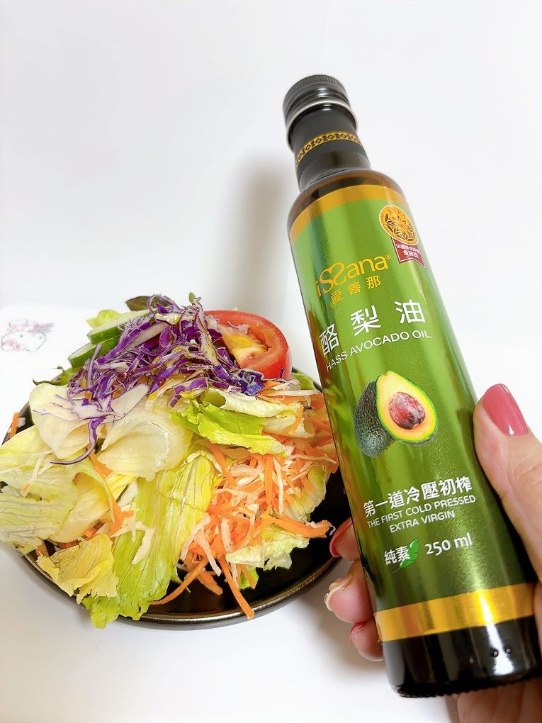 【網購 酪梨油推薦】愛善那 特級初酢酪梨油 生飲高溫料理全都難不倒，廚房新手也能輕鬆零失誤！ @貝大小姐的多元心宇宙