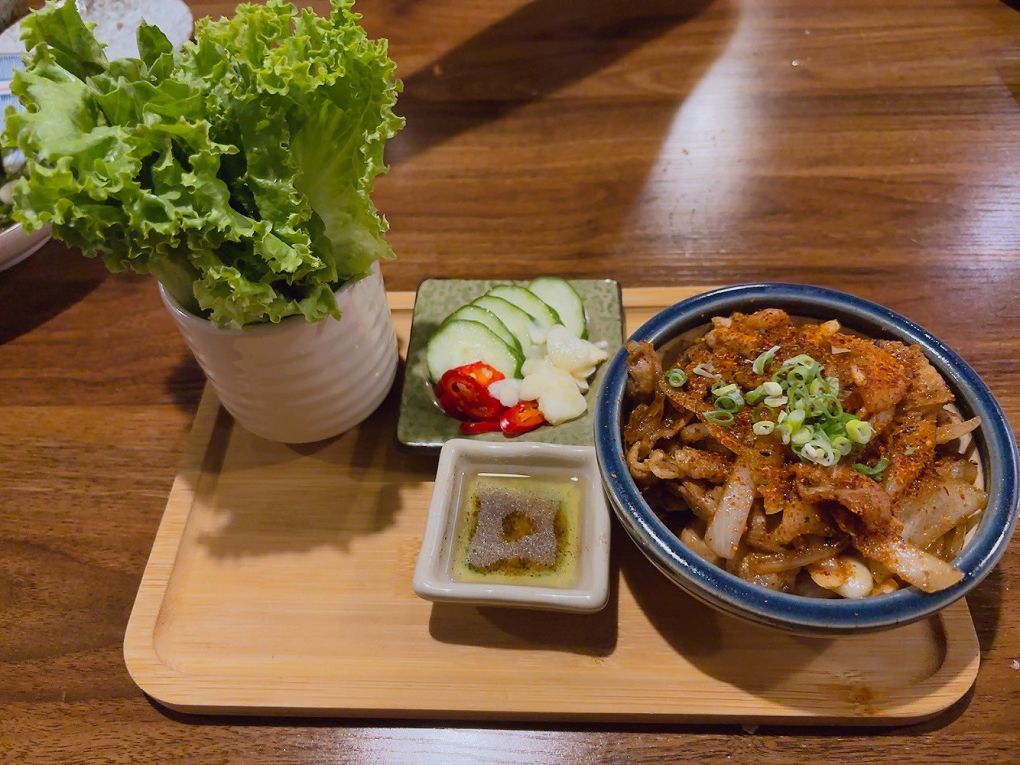 【板橋居酒屋推薦】菁禾町居酒屋  小酌解壓神店！串燒、炸物、暢飲499，讓你吃到停不下來！ @貝大小姐的多元心宇宙