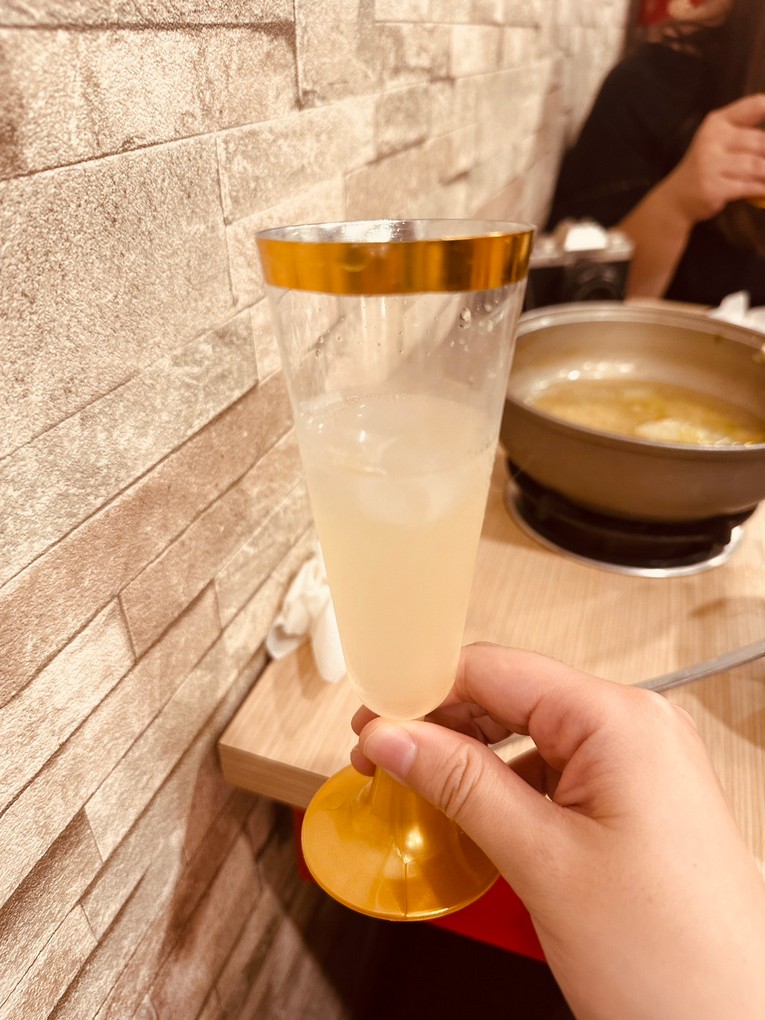 【桃園蘆竹平價小火鍋推薦】強鍋 平價也能奢華，火烤兩吃超霸氣！燒烤火鍋一次滿足！ @貝大小姐的多元心宇宙