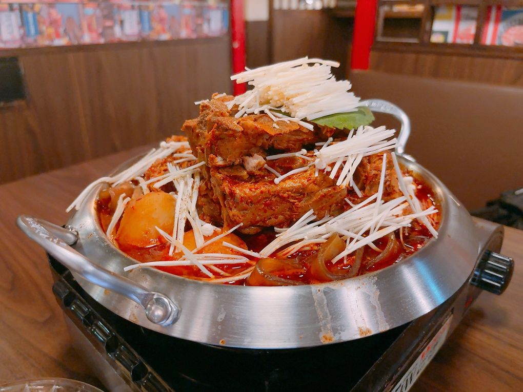 【中山站美食推薦】歐巴樂首爾餐桌 秋天進補就靠這鍋蔘雞湯!貼心補身兩不誤~ @貝大小姐的多元心宇宙 【中山站美食推薦】歐巴樂首爾餐桌 秋天進補就靠這鍋蔘雞湯!貼心補身兩不誤~ @貝大小姐的多元心宇宙