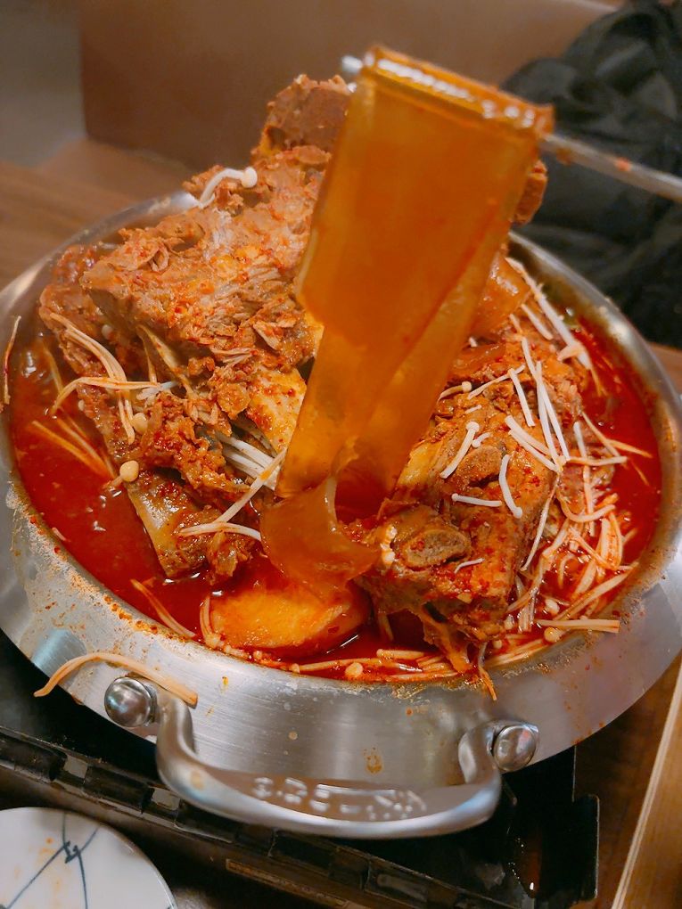 【中山站美食推薦】歐巴樂首爾餐桌 秋天進補就靠這鍋蔘雞湯!貼心補身兩不誤~ @貝大小姐的多元心宇宙 【中山站美食推薦】歐巴樂首爾餐桌 秋天進補就靠這鍋蔘雞湯!貼心補身兩不誤~ @貝大小姐的多元心宇宙