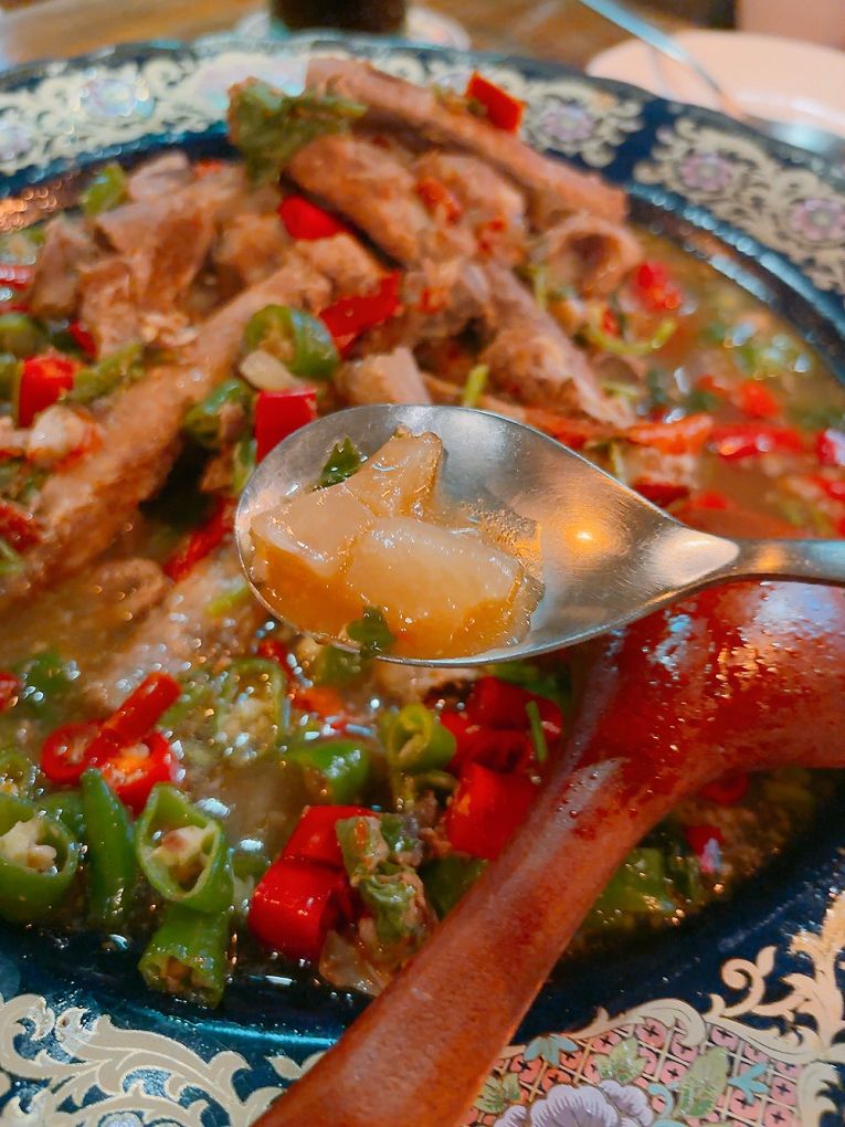 【忠孝復興站餐酒館推薦】調味品串酒坊 微醺限定!忠孝復興站最Chill餐酒館,火山排骨配特調生啤太銷魂! @貝大小姐的多元心宇宙 【忠孝復興站餐酒館推薦】調味品串酒坊 微醺限定!忠孝復興站最Chill餐酒館,火山排骨配特調生啤太銷魂! @貝大小姐的多元心宇宙