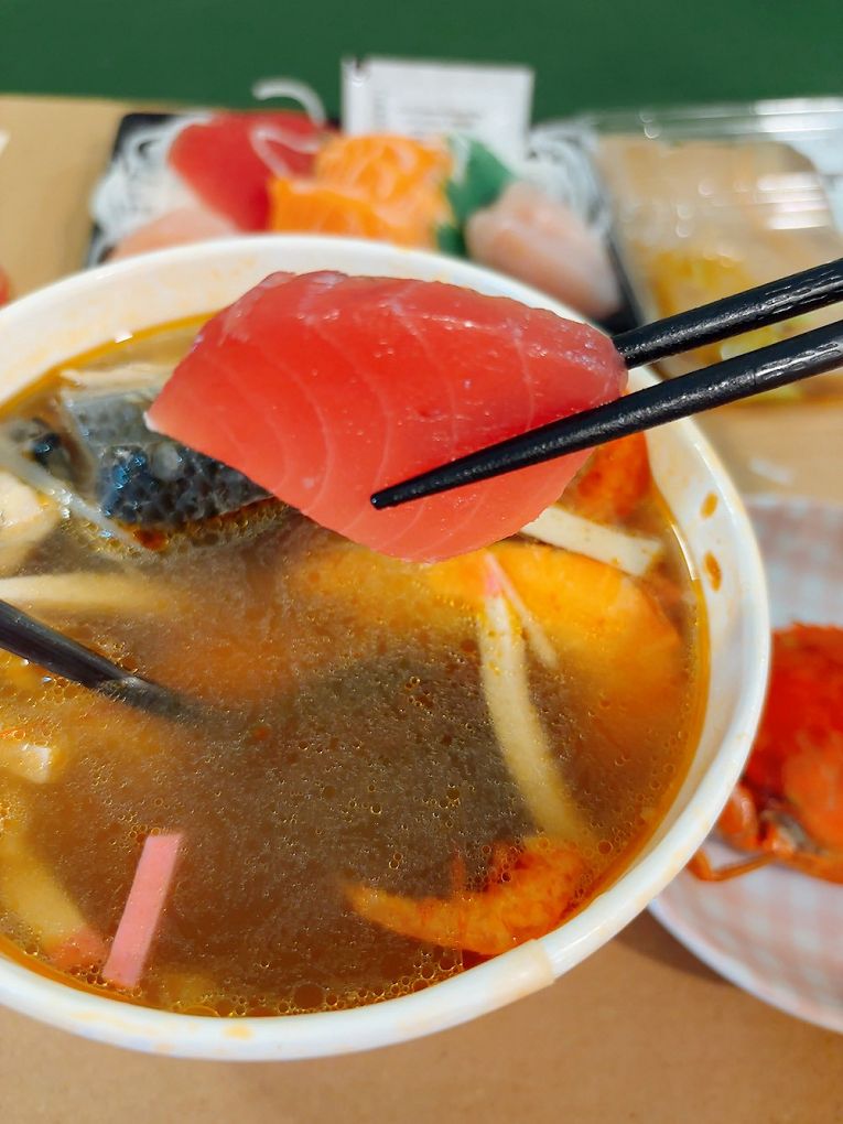 【餐車市集 美食推薦】彭家飯湯 搬家後的意外驚喜!淡水新春街美食餐車市集讓我遇見美味的古早味飯湯! @貝大小姐的多元心宇宙 【餐車市集 美食推薦】彭家飯湯 搬家後的意外驚喜!淡水新春街美食餐車市集讓我遇見美味的古早味飯湯! @貝大小姐的多元心宇宙