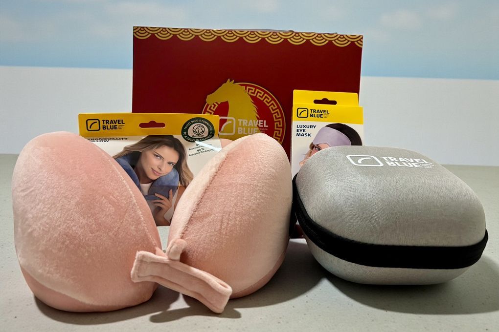 【網購旅行配件推薦】Travel Blue 新年限定極致禮盒 新年送禮不用想，頸枕收納的同時也直接收服人心！ @貝大小姐的多元心宇宙