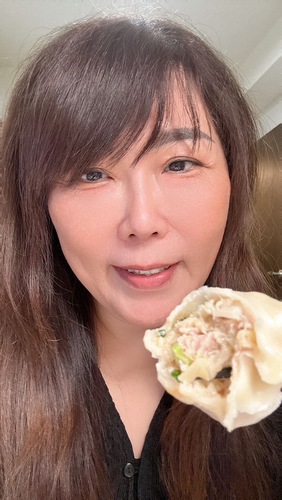 【網購水餃推薦】橫須賀調理所嚴選 老惦三十手工水餃  黃昏市場排隊傳奇，水餃控必收！ @貝大小姐的多元心宇宙