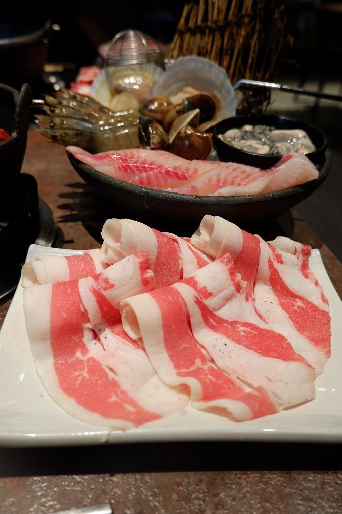 【宜蘭火鍋餐廳推薦】鼎楓寶島火鍋 旗艦店 從環境到湯頭都很可以，Google 評價 4.7 星不是假的！ @貝大小姐的多元心宇宙