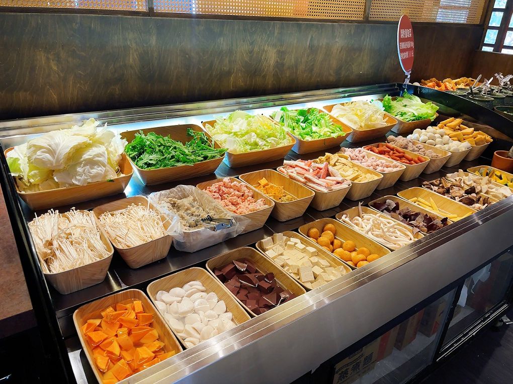 【宜蘭火鍋餐廳推薦】鼎楓寶島火鍋 旗艦店 從環境到湯頭都很可以，Google 評價 4.7 星不是假的！ @貝大小姐的多元心宇宙