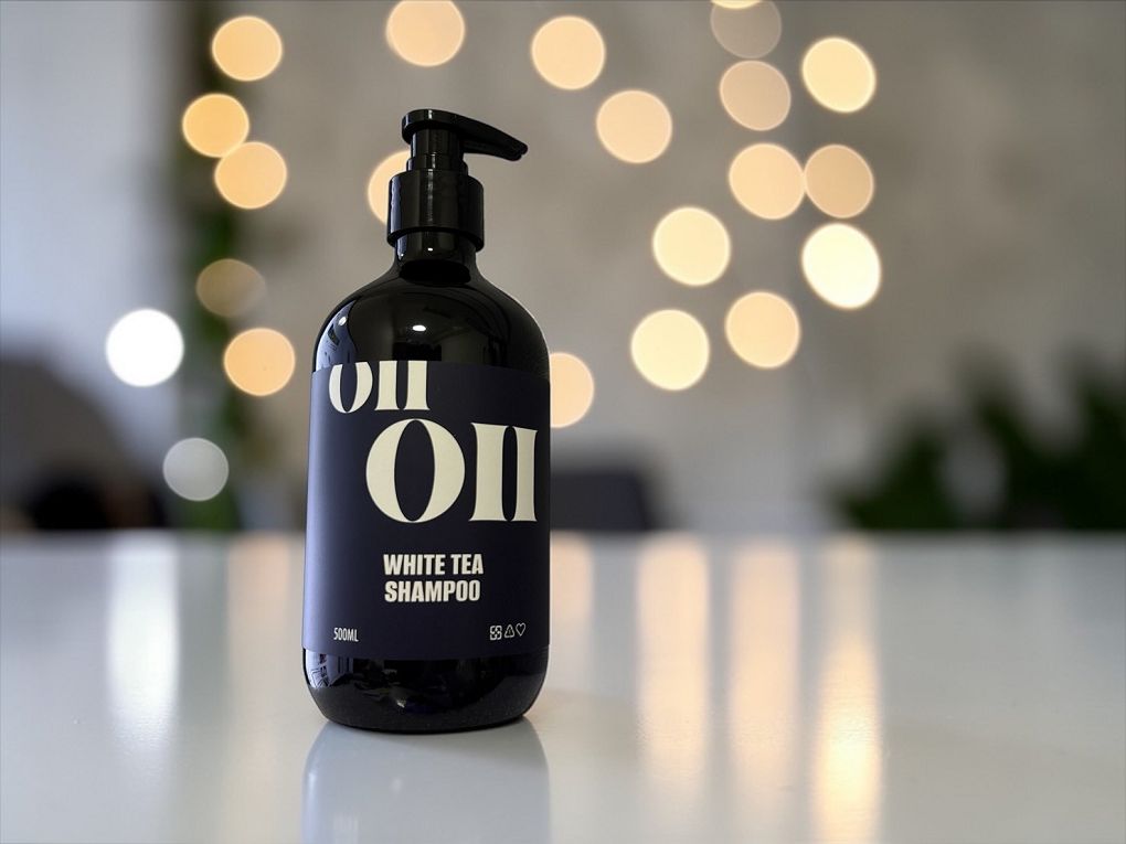 【網購 洗髮精推薦】One Heart 全新養髮系列 白茶香氛韻養洗髮精 換季頭皮救星，頭皮清爽感直接升級！ @貝大小姐的多元心宇宙