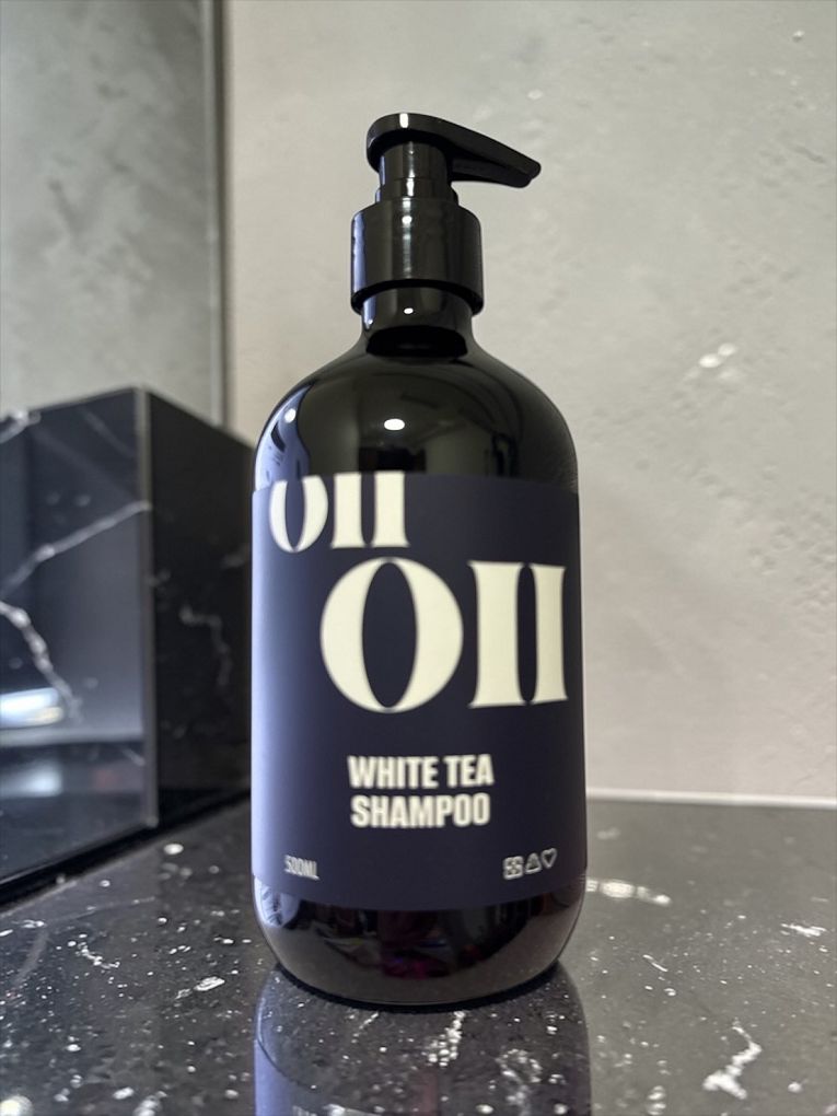 【網購 洗髮精推薦】One Heart 全新養髮系列 白茶香氛韻養洗髮精 換季頭皮救星，頭皮清爽感直接升級！ @貝大小姐的多元心宇宙