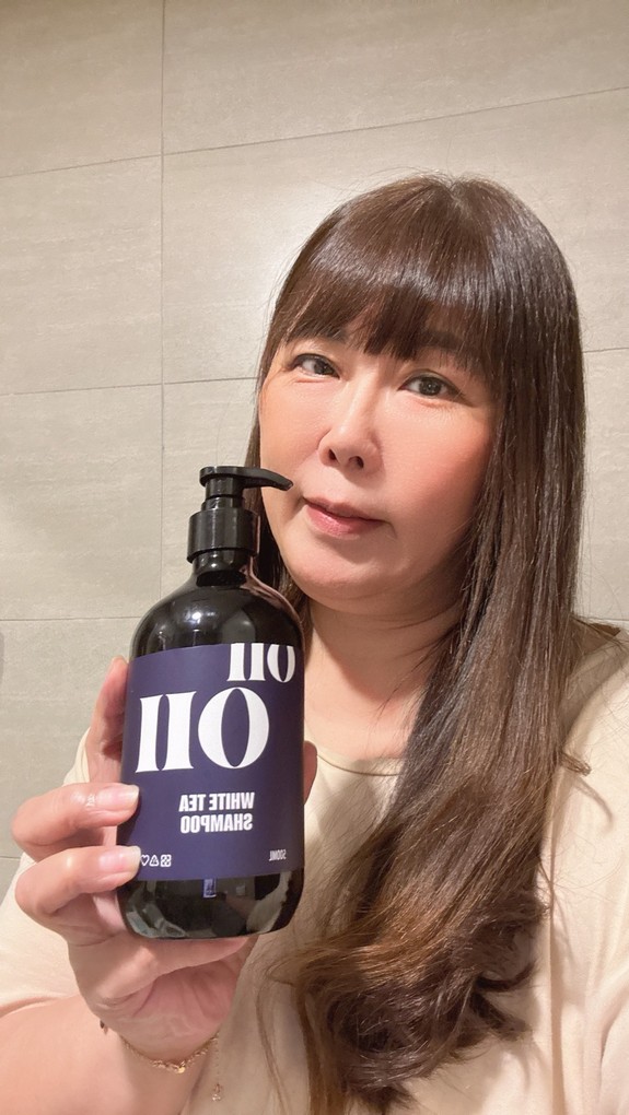 【網購 洗髮精推薦】One Heart 全新養髮系列 白茶香氛韻養洗髮精 換季頭皮救星，頭皮清爽感直接升級！ @貝大小姐的多元心宇宙