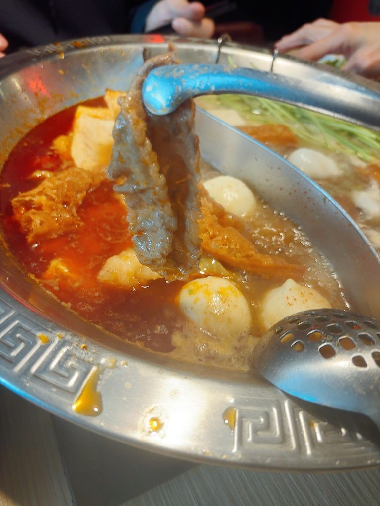 【台北內湖區 麻辣鴛鴦鍋推薦】四川龍府 火鍋界的實力派，吃一次就上癮！ @貝大小姐的多元心宇宙